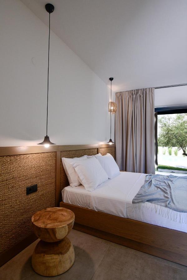 Elies Aesthetic Living Hotel Nea Iraklitsa Buitenkant foto