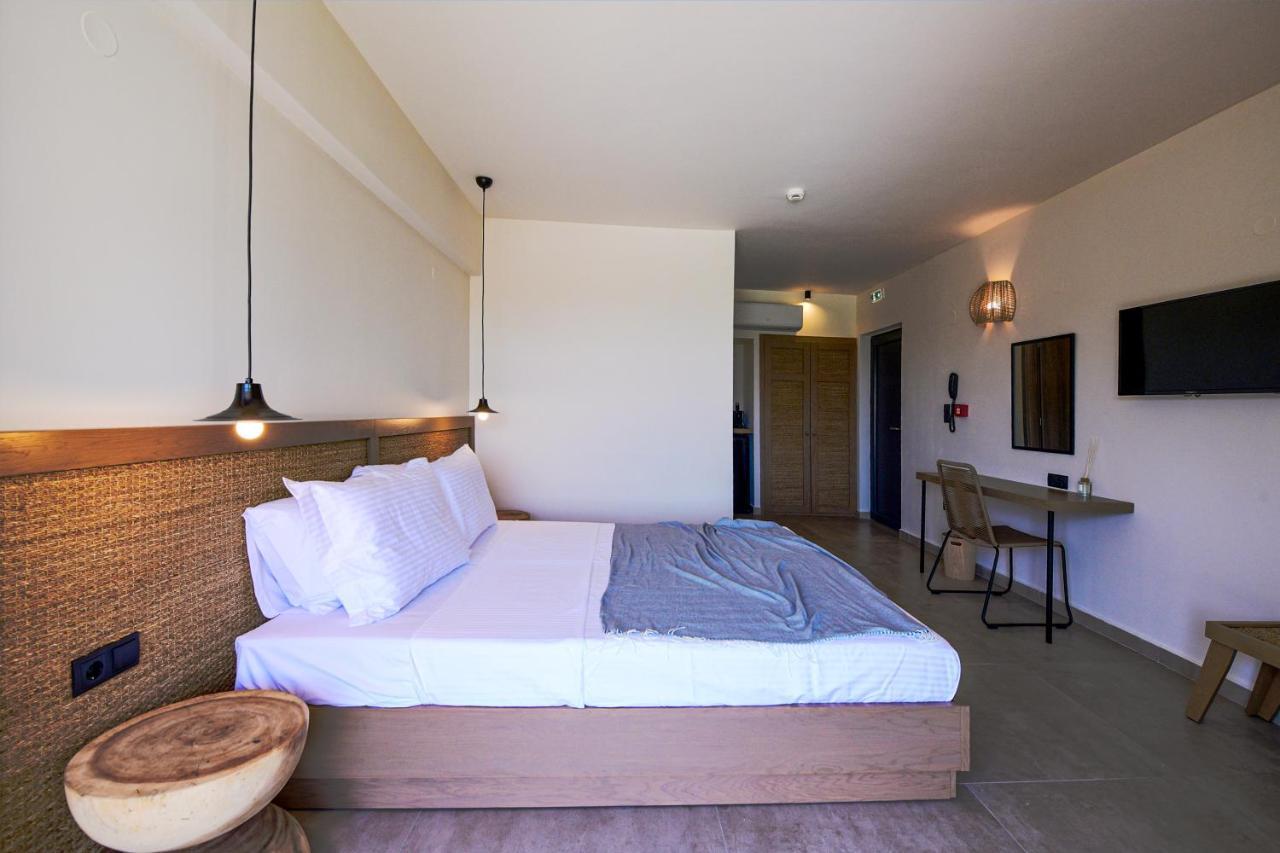 Elies Aesthetic Living Hotel Nea Iraklitsa Buitenkant foto