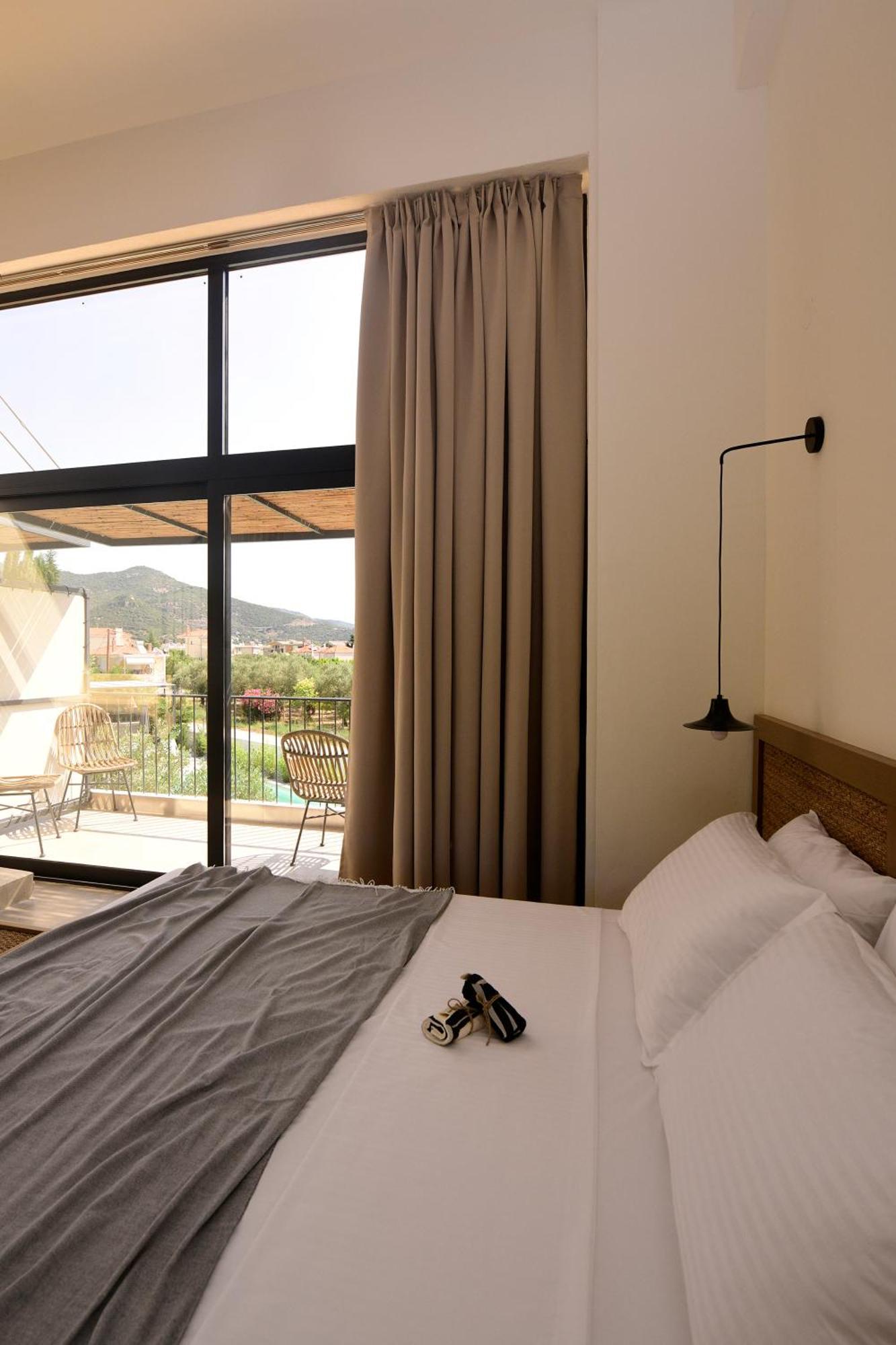 Elies Aesthetic Living Hotel Nea Iraklitsa Buitenkant foto